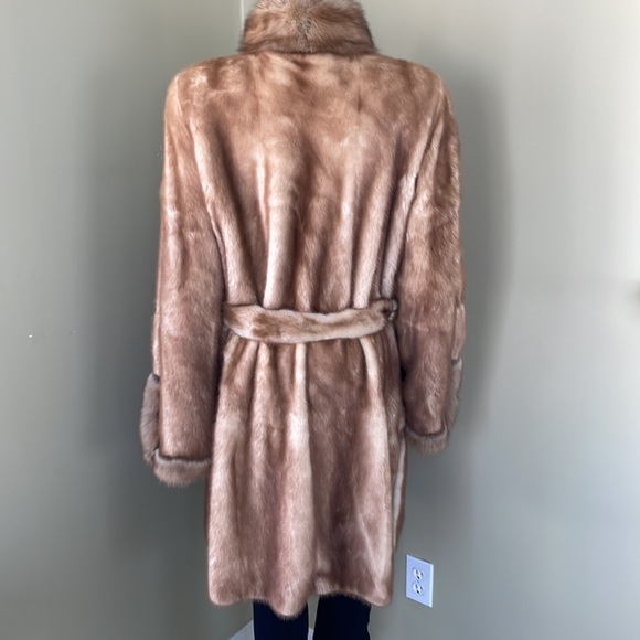 Fur Mink Coat  Mustela Visone Made in Italy Size L  Excellent! - Picture 5 of 16